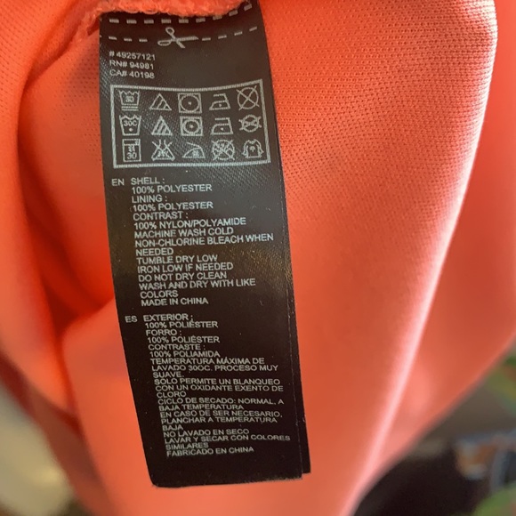 Forever21 Coral Dress with Lace - Picture 7 of 7